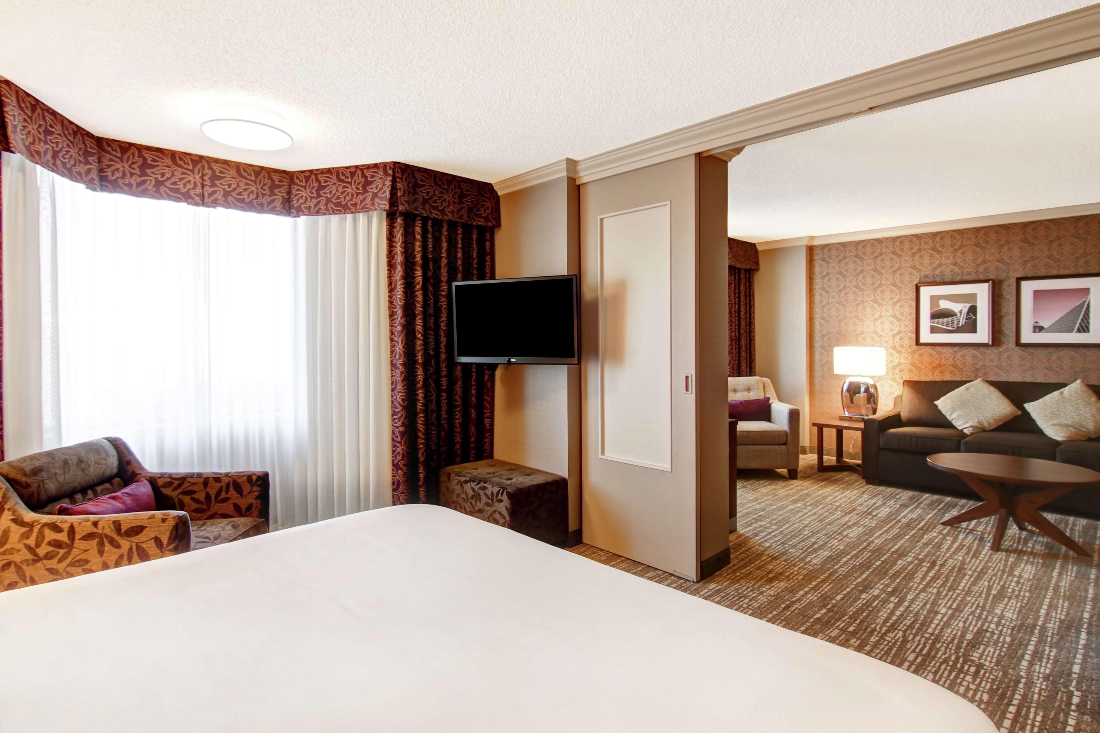 Готель Doubletree By Hilton West Едмонтон Екстер'єр фото