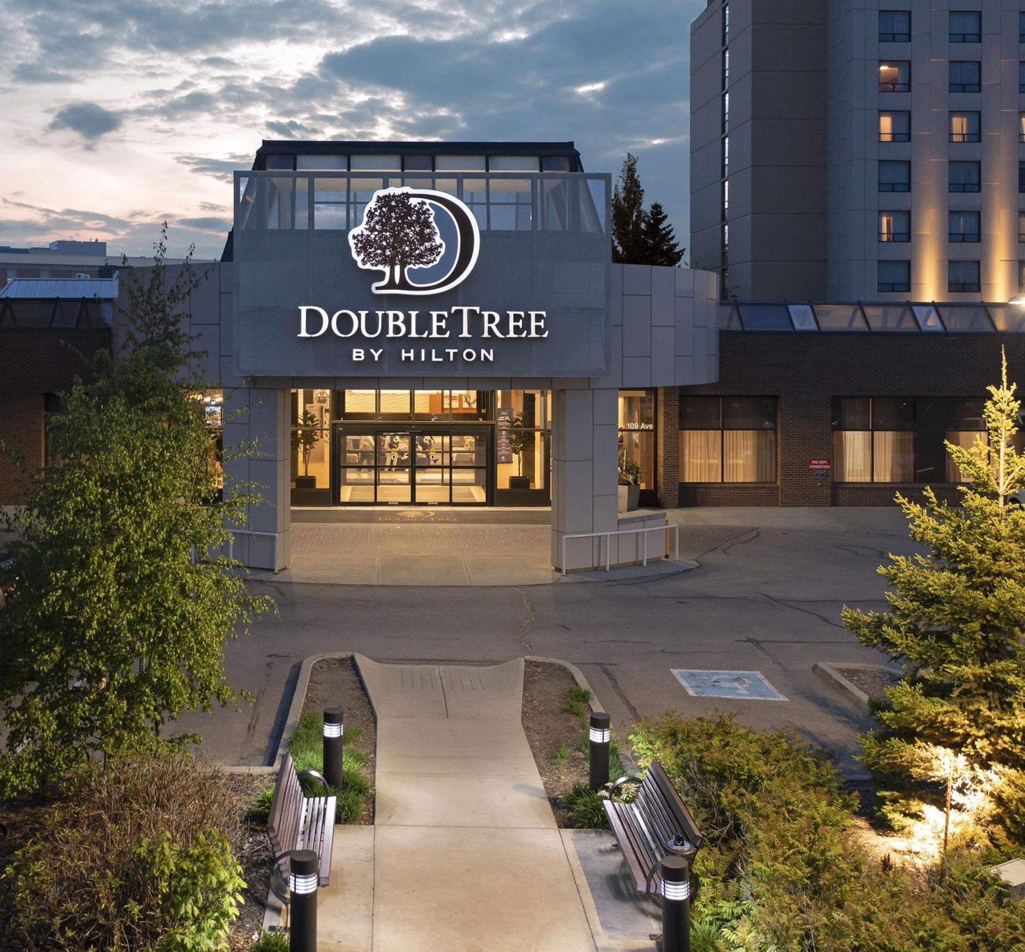 Готель Doubletree By Hilton West Едмонтон Екстер'єр фото